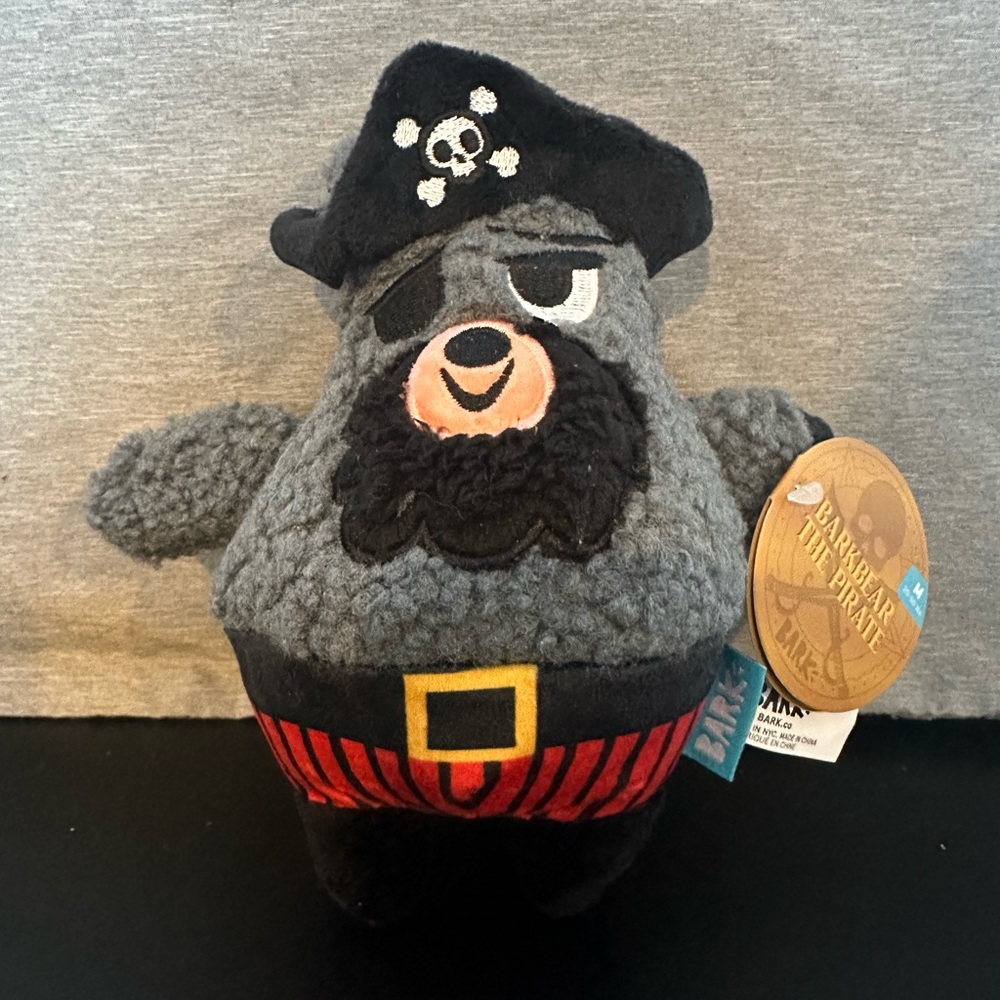 NWT Barkbox Dog Toy BARKBEAR THE PIRATE Plush Size M Medium Squeaker Crinkle